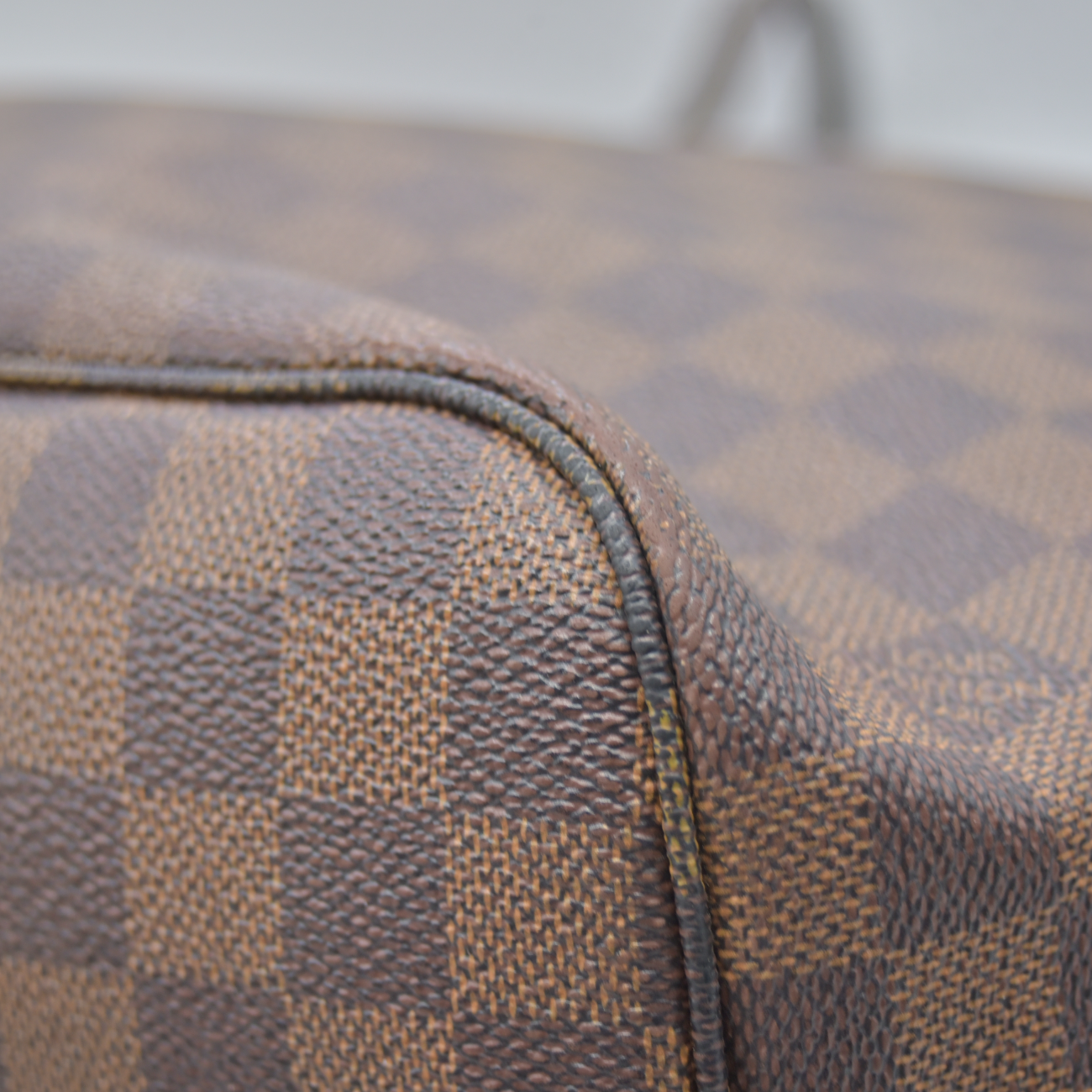$2240 2008 Louis Vuitton Damier Ebene Neverfull MM SP2088