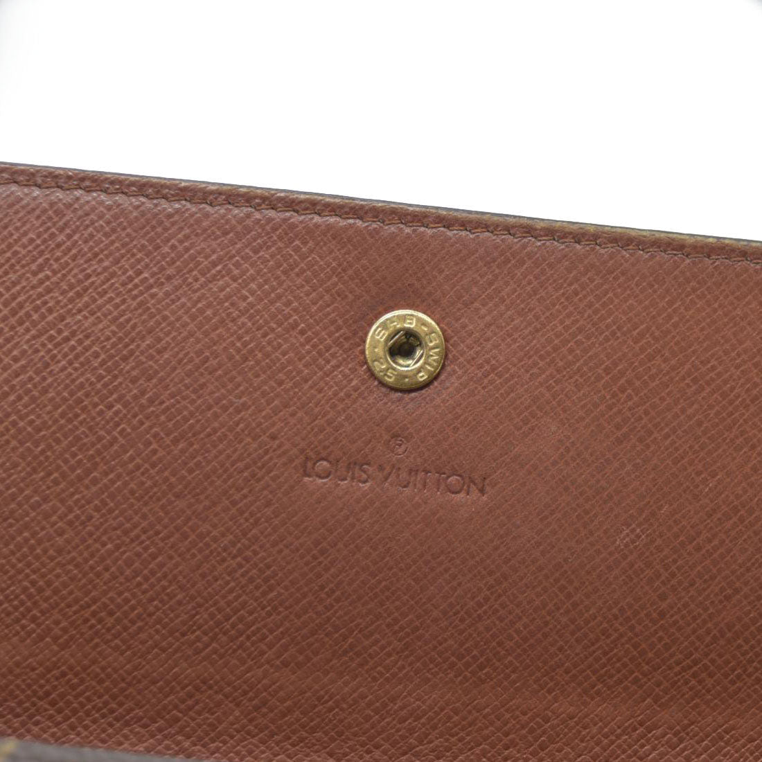 Louis Vuitton $725 Monogram Portefeiulle Sarah Long Bifold Wallet AN1920 CONSIGNMENT