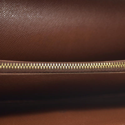 Louis Vuitton $725 Monogram Portefeiulle Sarah Long Bifold Wallet AN1920