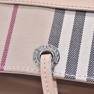 $1490 Burberry PVC Beige Tote CONSIGNMENT 10021249