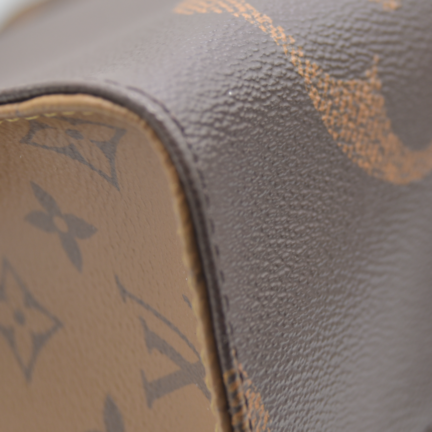 Louis Vuitton  Reverse Monogram Giant Onthego GM NZ3169