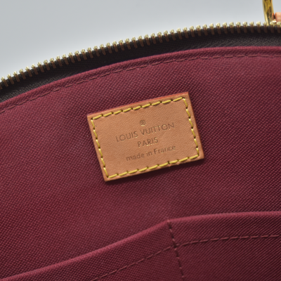 $3150 Louis Vuitton Monogram Palais Petit RFID Shoulder Bag