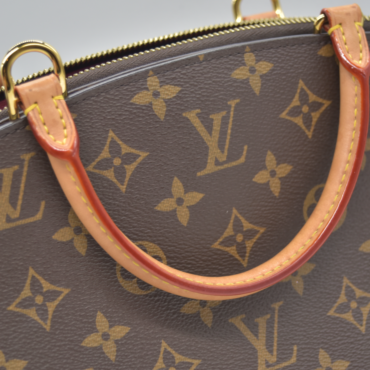 $3150 Louis Vuitton Monogram Palais Petit RFID Shoulder Bag