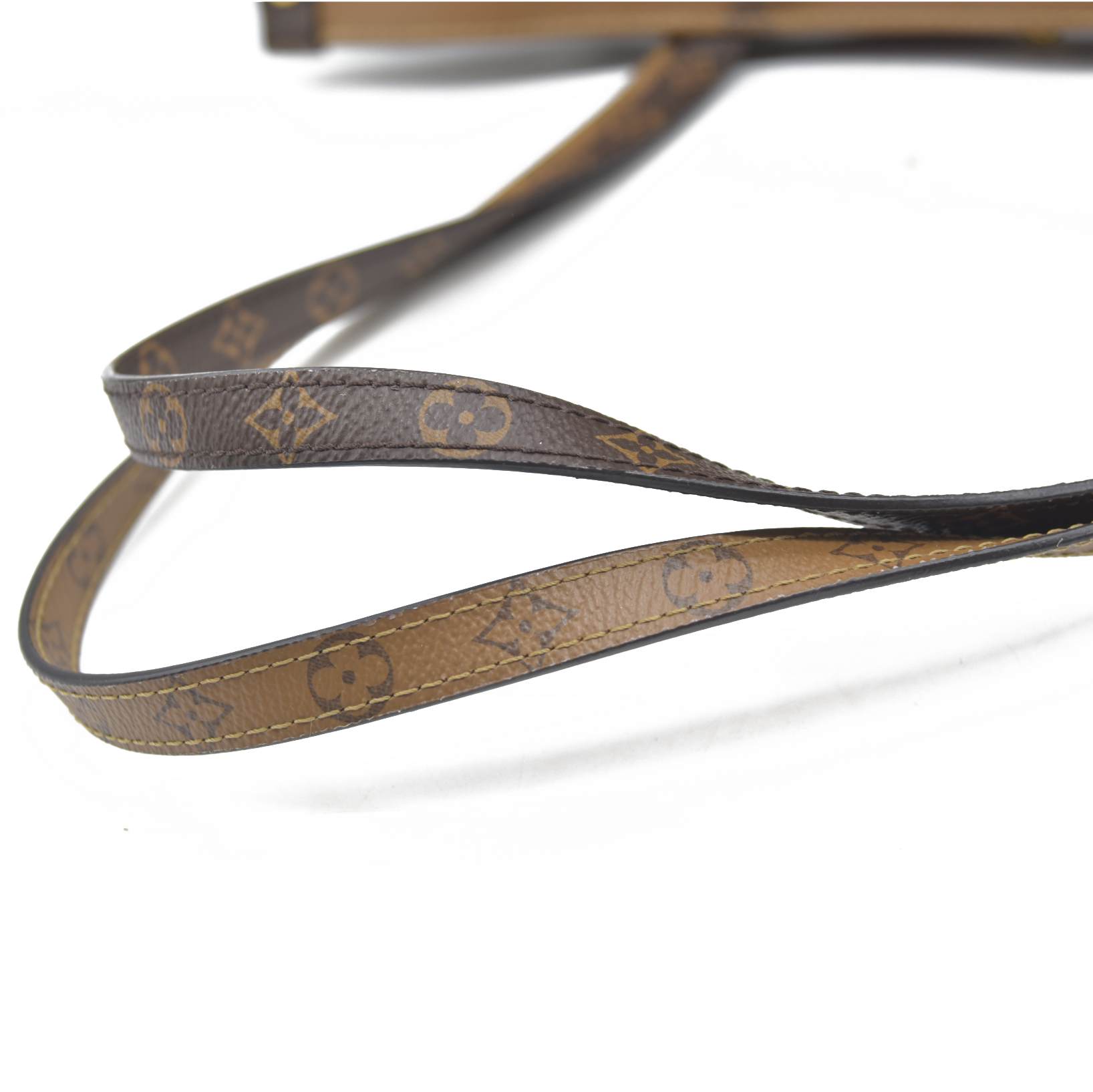 Louis Vuitton  Reverse Monogram Giant Onthego GM NZ3169