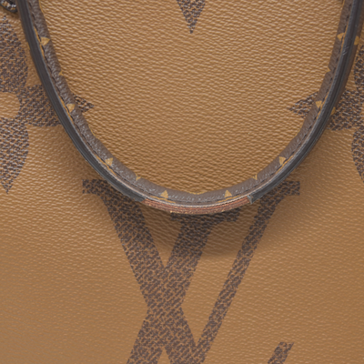 Louis Vuitton  Reverse Monogram Giant Onthego GM NZ3169