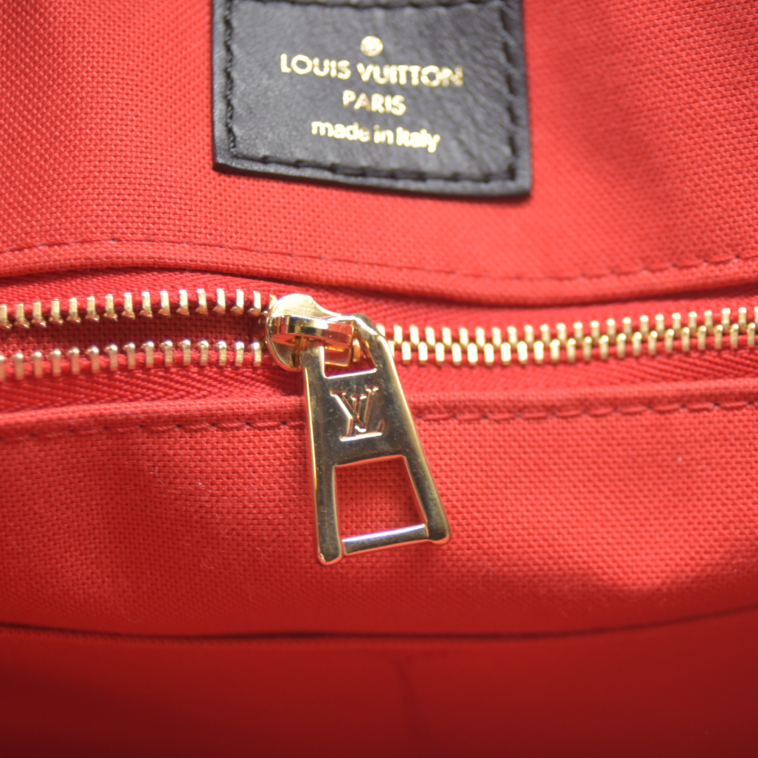 Louis Vuitton  Reverse Monogram Giant Onthego GM NZ3169