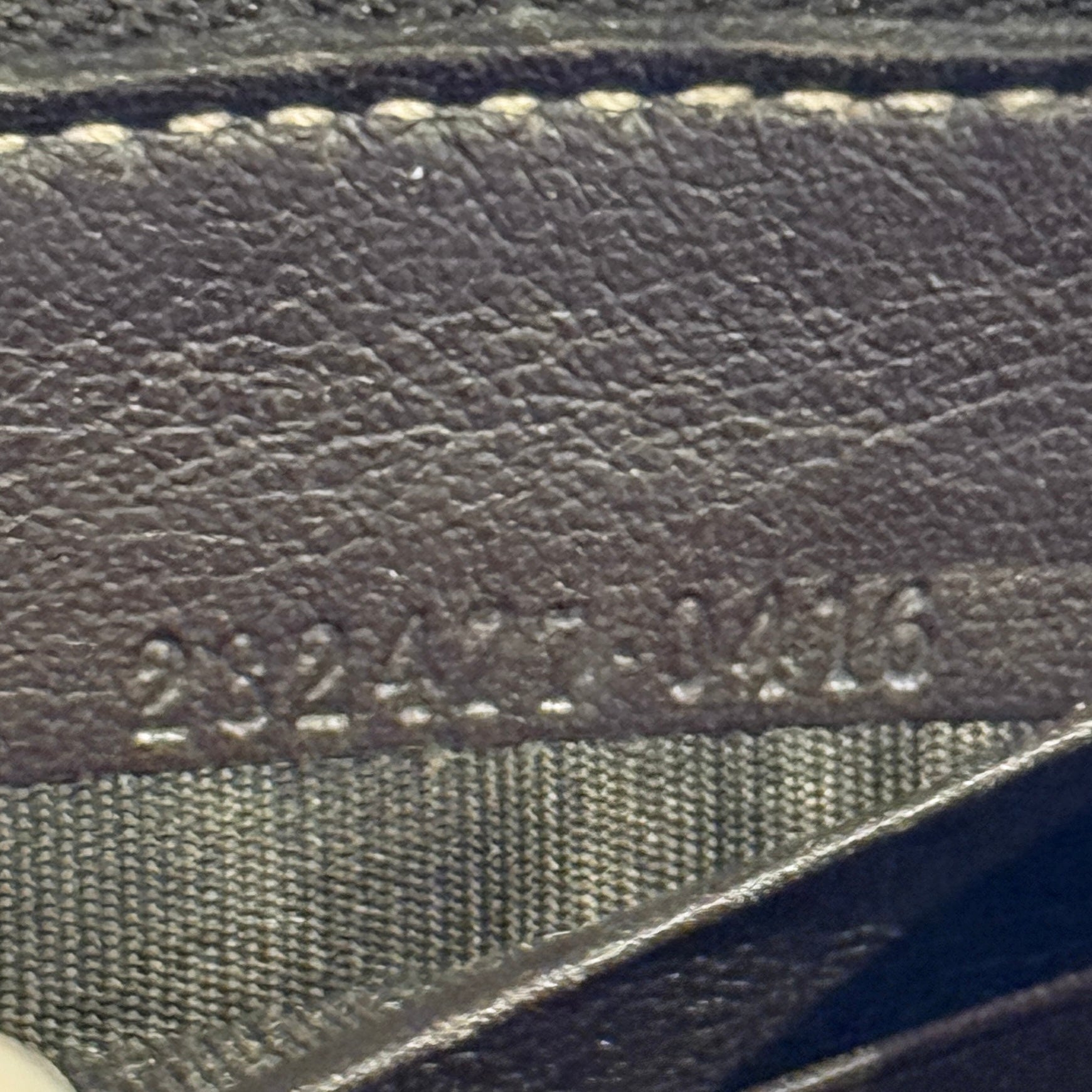 Gucci  Monogram Margaux Calfskin Lovely Zip Around Wallet Beige Ebony Cocoa