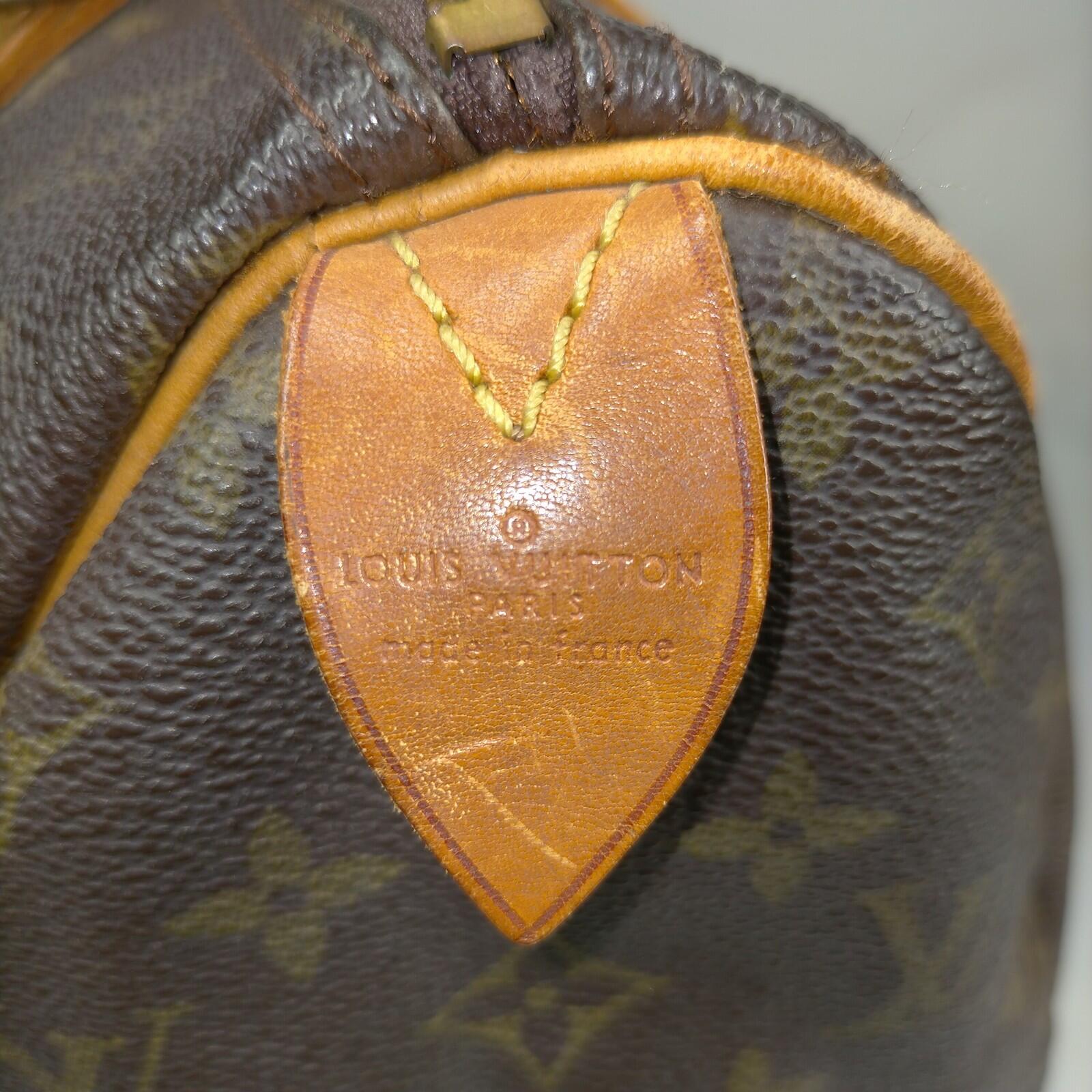 $1550 1982 Louis Vuitton Monogram Speedy 30 822