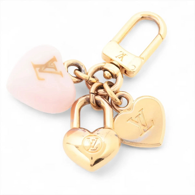 $480 2023 Louis Vuitton Micro Charms LV Heart Bag Charm Key Holder Gold AK4283