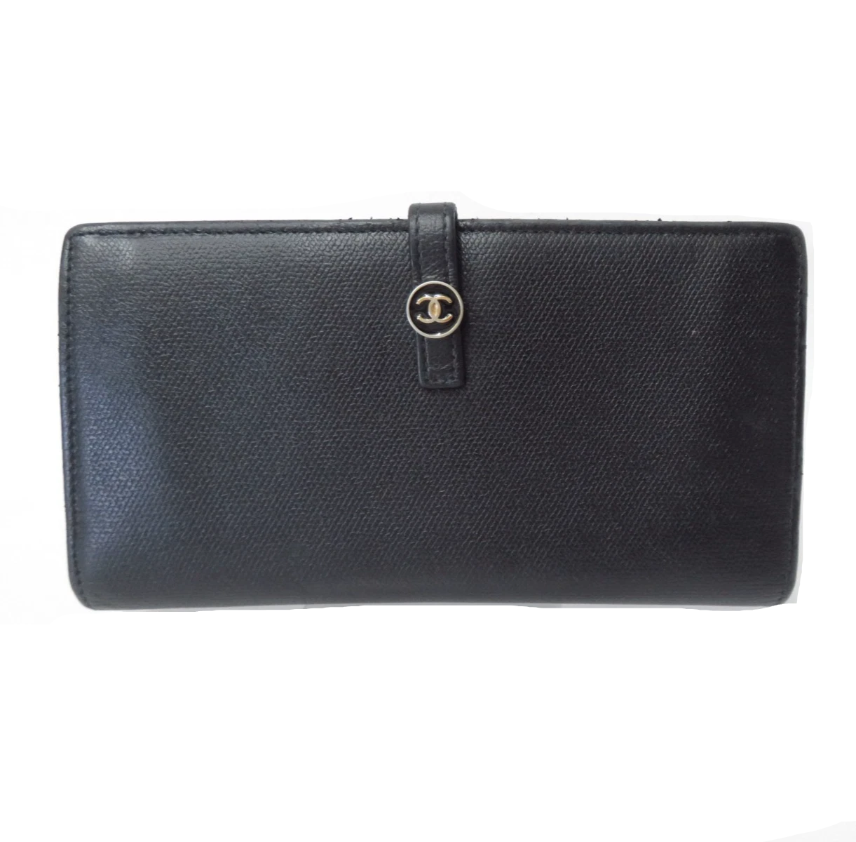 $925 2005 Chanel Grained Calfskin CC Button Long Wallet Black