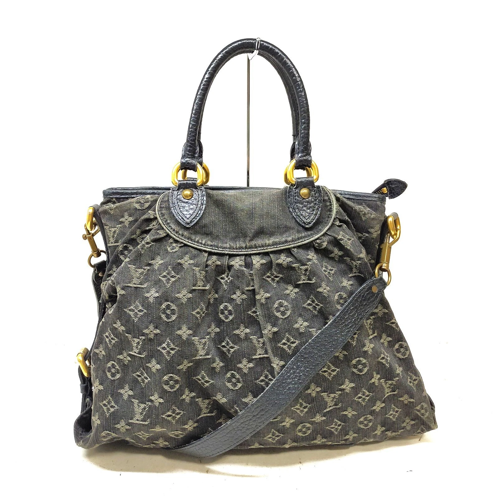 $1965 2007-2009  Louis Vuitton Denim Neo Cabby MM Black