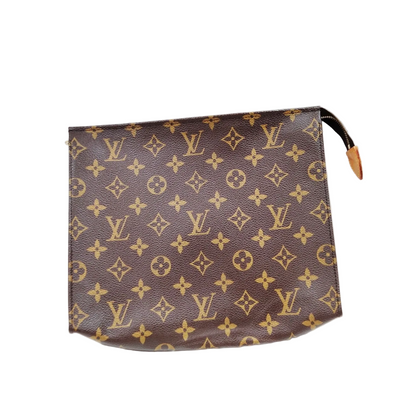 $760 2009 Louis Vuitton Toiletry 26 Brown Monogram DU4079