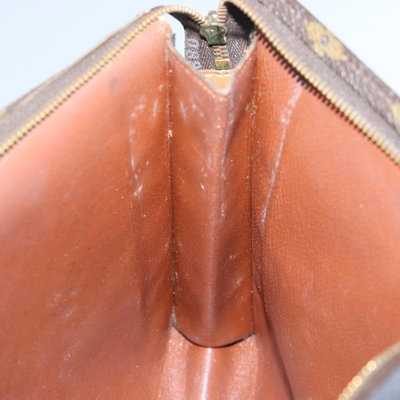 $760 1987 LOUIS VUITTON Monogram Toiletry Pouch 26 872AN