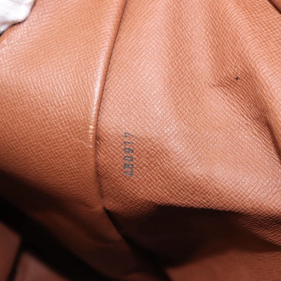$1450 1997 LOUIS VUITTON Monogram Boulogne 35 Shoulder Bag M51260 LV AS0917