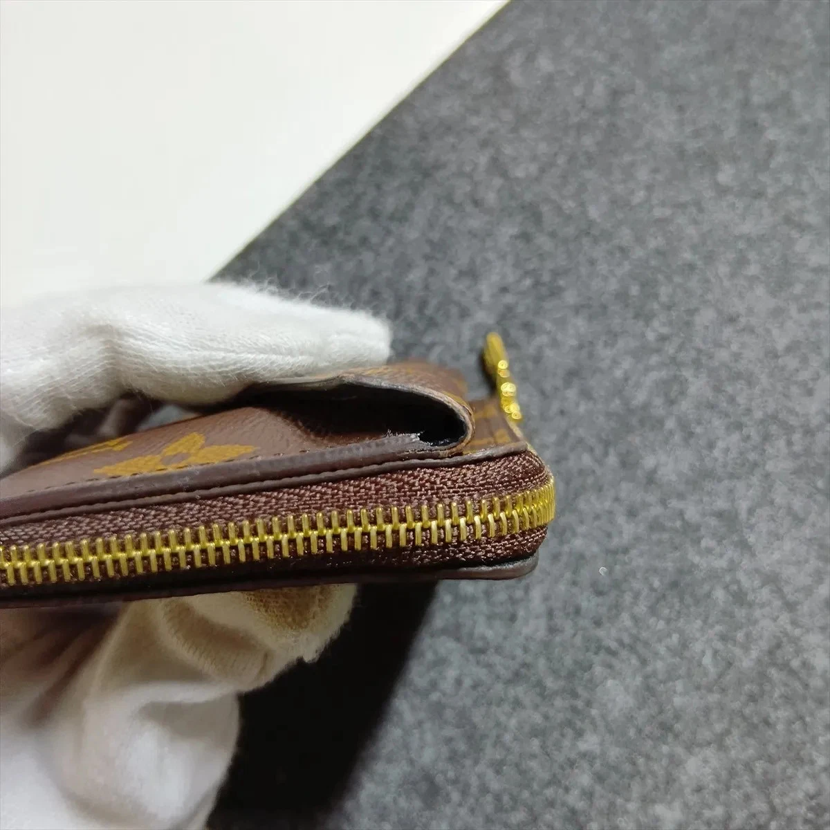 $695 Louis Vuitton Monogram Porto Cartolecto Verso Black × Brown 10021123