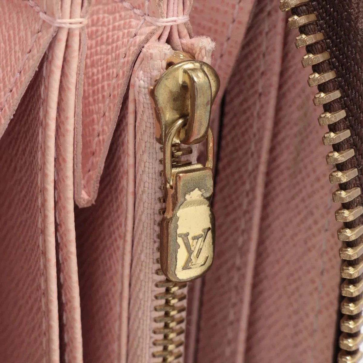 $915 RFID Louis Vuitton Monogram Zippy Wallet Rose Ballerine