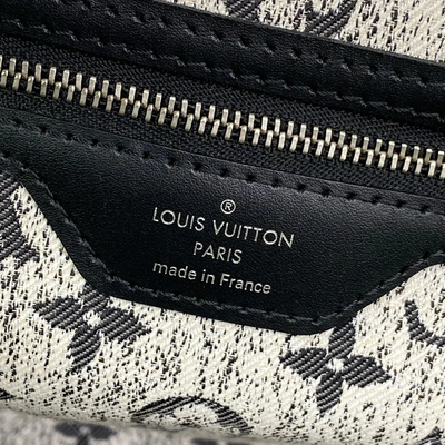 LOUIS VUITTON Neverfull MM M21465 Gray Monogram Jacquard Denim - Unconfirmed