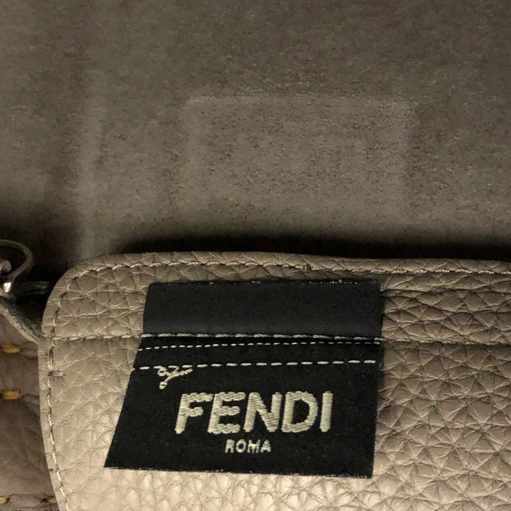 $1600 FENDI Selleria Leather Shoulder Tote Bag Yellow