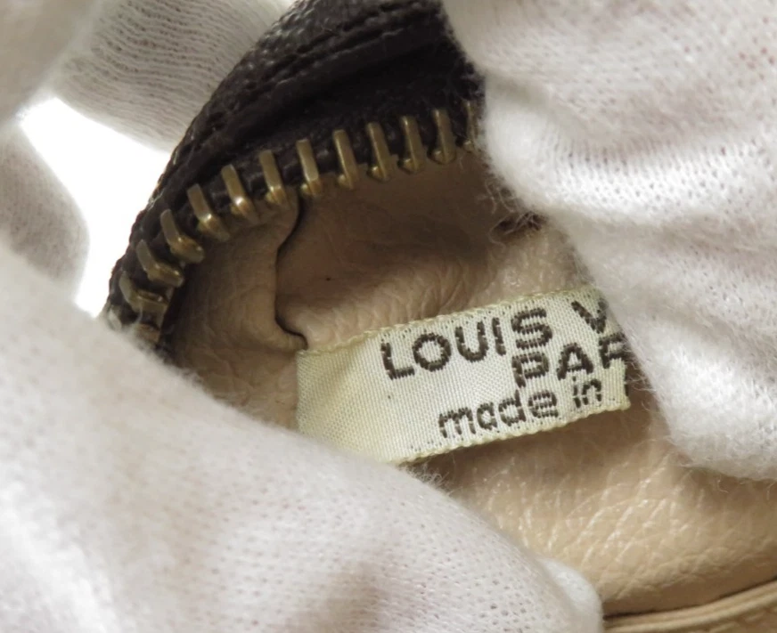 Authentic Louis Vuitton Monogram Trousse Toilette 23 Clutch Pouch Bag F#50649