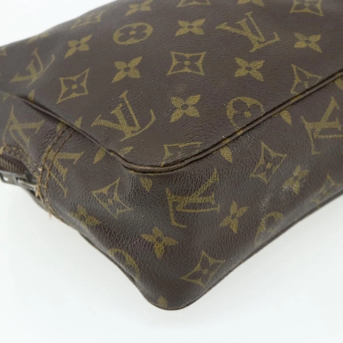 $600 1983 LOUIS VUITTON Monogram Trousse Toilette 28 Clutch Bag 831