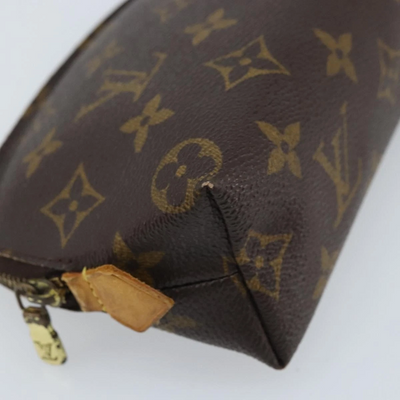 $625 2000 LOUIS VUITTON Monogram Cosmetic Pouch CA1010