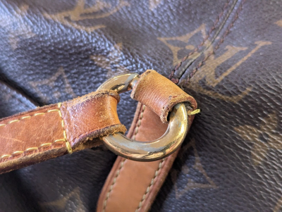 $1,590 2012 Louis Vuitton Monogram Totally MM SD2122