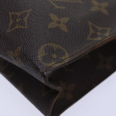 $760 1987 LOUIS VUITTON Monogram Toiletry Pouch 26 872AN