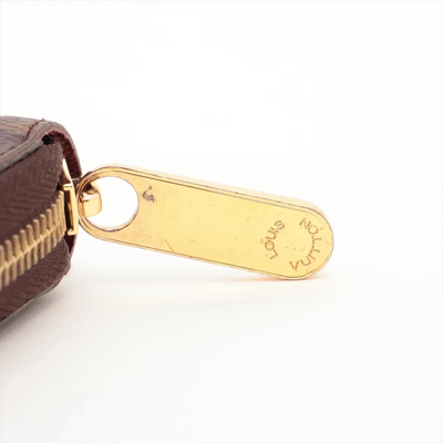 $915 LM0280 2020 Louis Vuitton Monogram Zippy Wallet Fuchsia