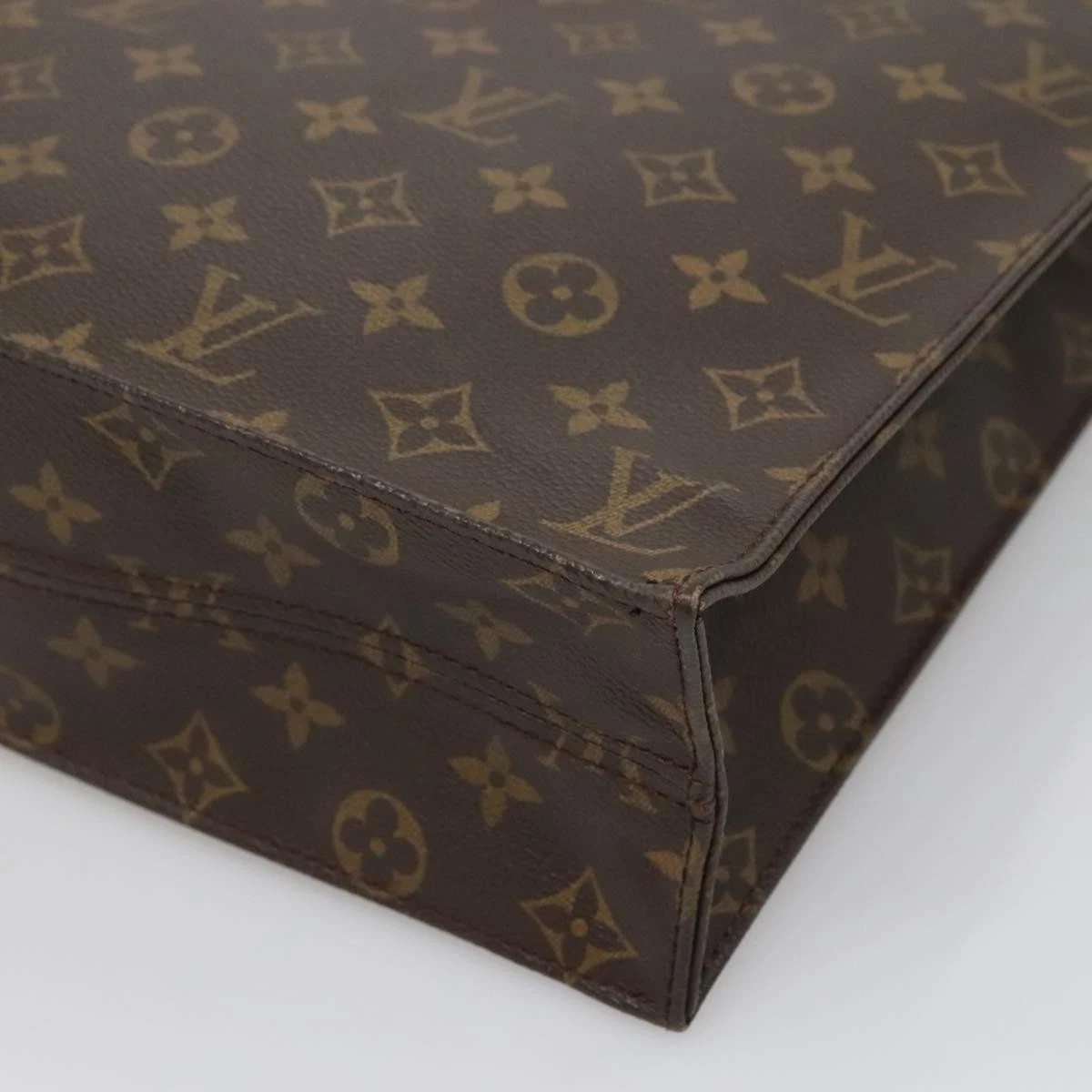 LOUIS VUITTON Monogram Sac Plat Hand Bag