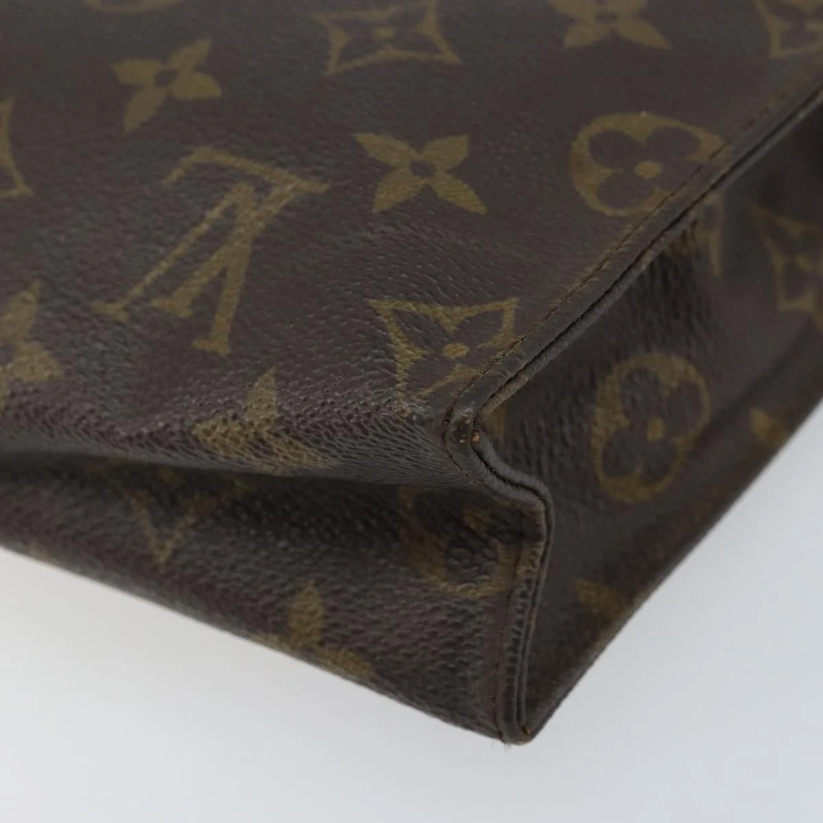 $760 1986 LOUIS VUITTON Monogram Toiletry Pouch 26 864TH