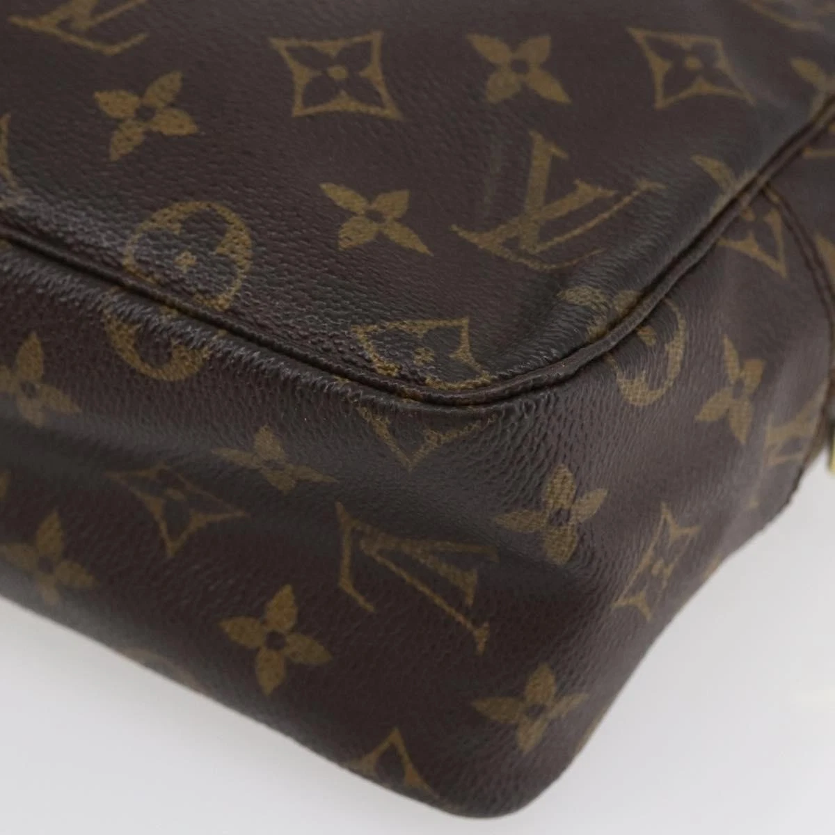 $600 1987 Louis Vuitton Cosmetic Pouch Trousse Toilette 28 873TH