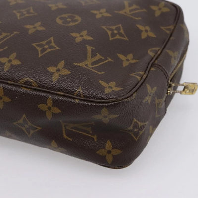 $600 1987 LOUIS VUITTON Monogram Trousse Toilette 23 874TH