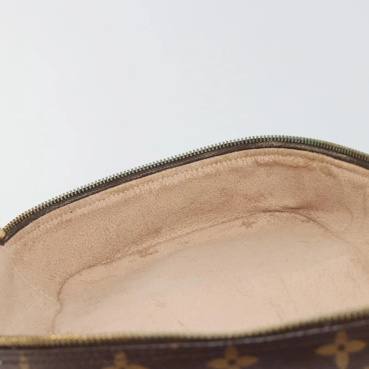 $700 1992 LOUIS VUITTON Monogram Trousse Boite Cosmetic Pouch NO1902