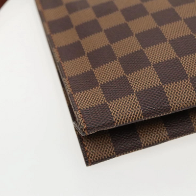 $760 1996 LOUIS VUITTON Damier Ebene Toiletry Pouch 26 TH0956