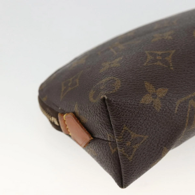 $625 2001 LOUIS VUITTON Monogram Cosmetic Pouch CA0061