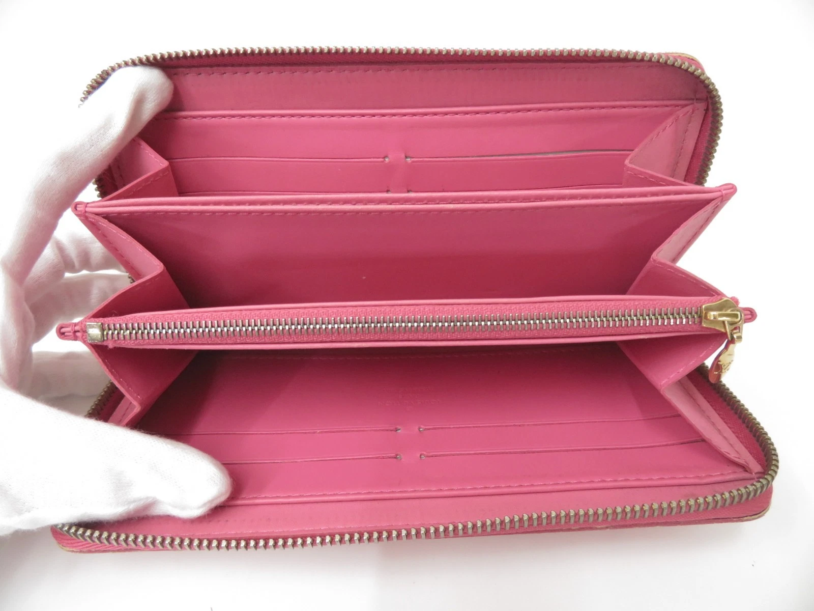 $970 Louis Vuitton Vernis Zippy Wallet Rose Litchi