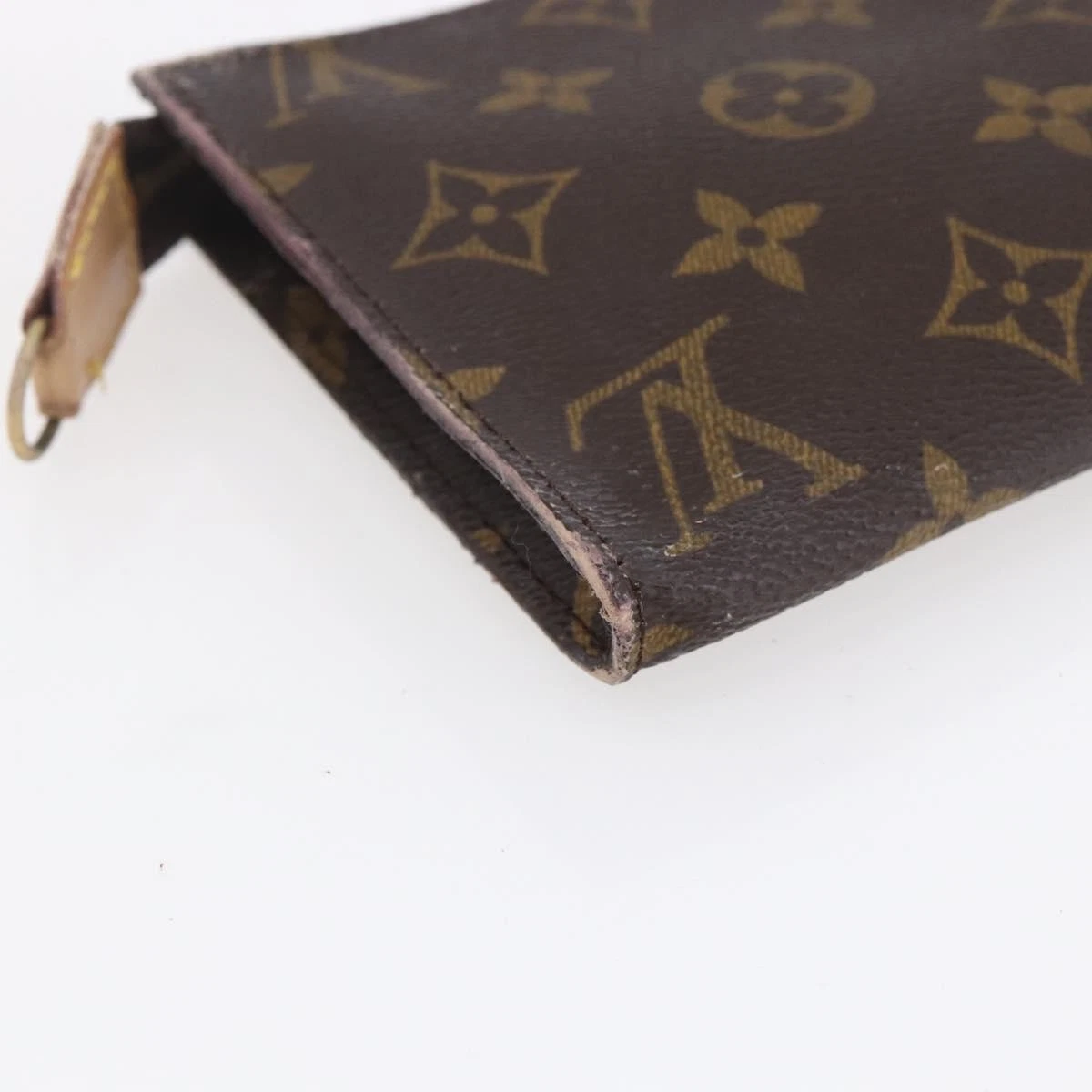 $590 1998 LOUIS VUITTON Monogram Bucket 27 Pouch AR0938