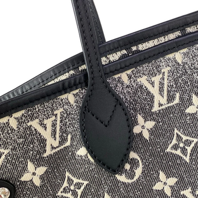 LOUIS VUITTON Neverfull MM M21465 Gray Monogram Jacquard Denim - Unconfirmed