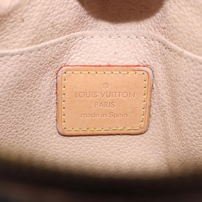 $625 2000 LOUIS VUITTON Monogram Cosmetic Pouch CA0020
