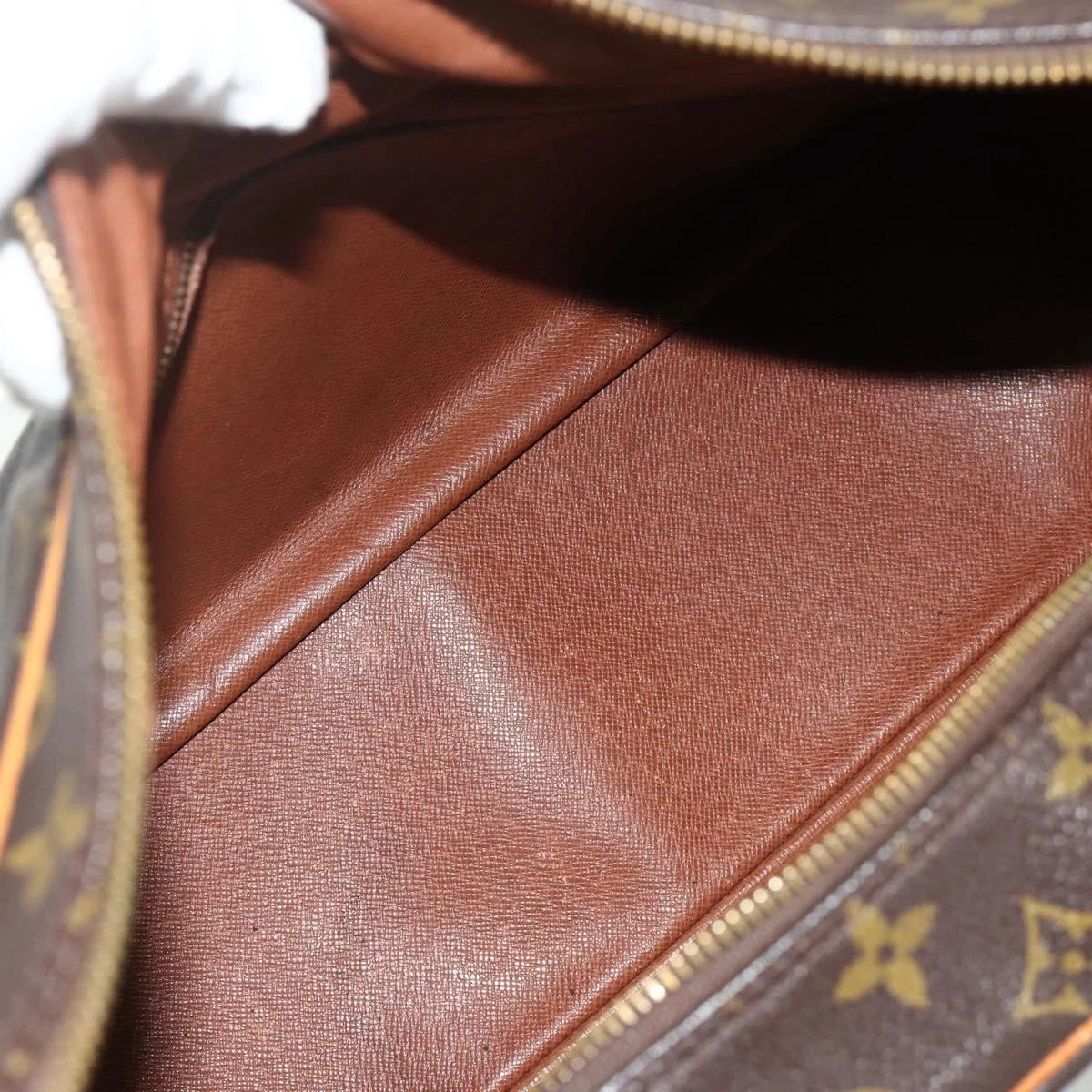 $1,450 1995 Louis Vuitton Monogram Boulogne 35 Shoulder Bag AS0995