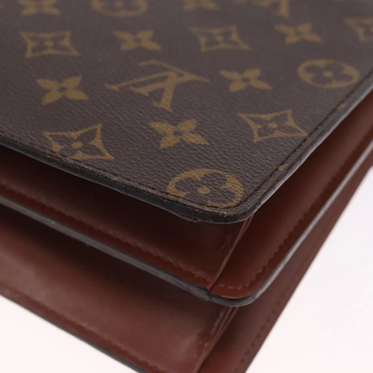 $1290 1994 LOUIS VUITTON Monogram Concorde A20994