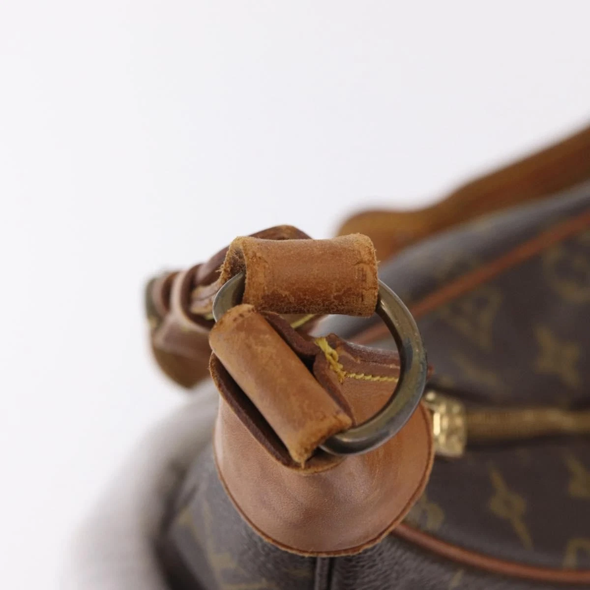 $1450 1992 LOUIS VUITTON Monogram Boulogne 35 Shoulder Bag  8912