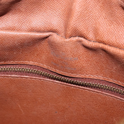 $1090 1997 LOUIS VUITTON Monogram Boulogne 30 Shoulder Bag AS1927