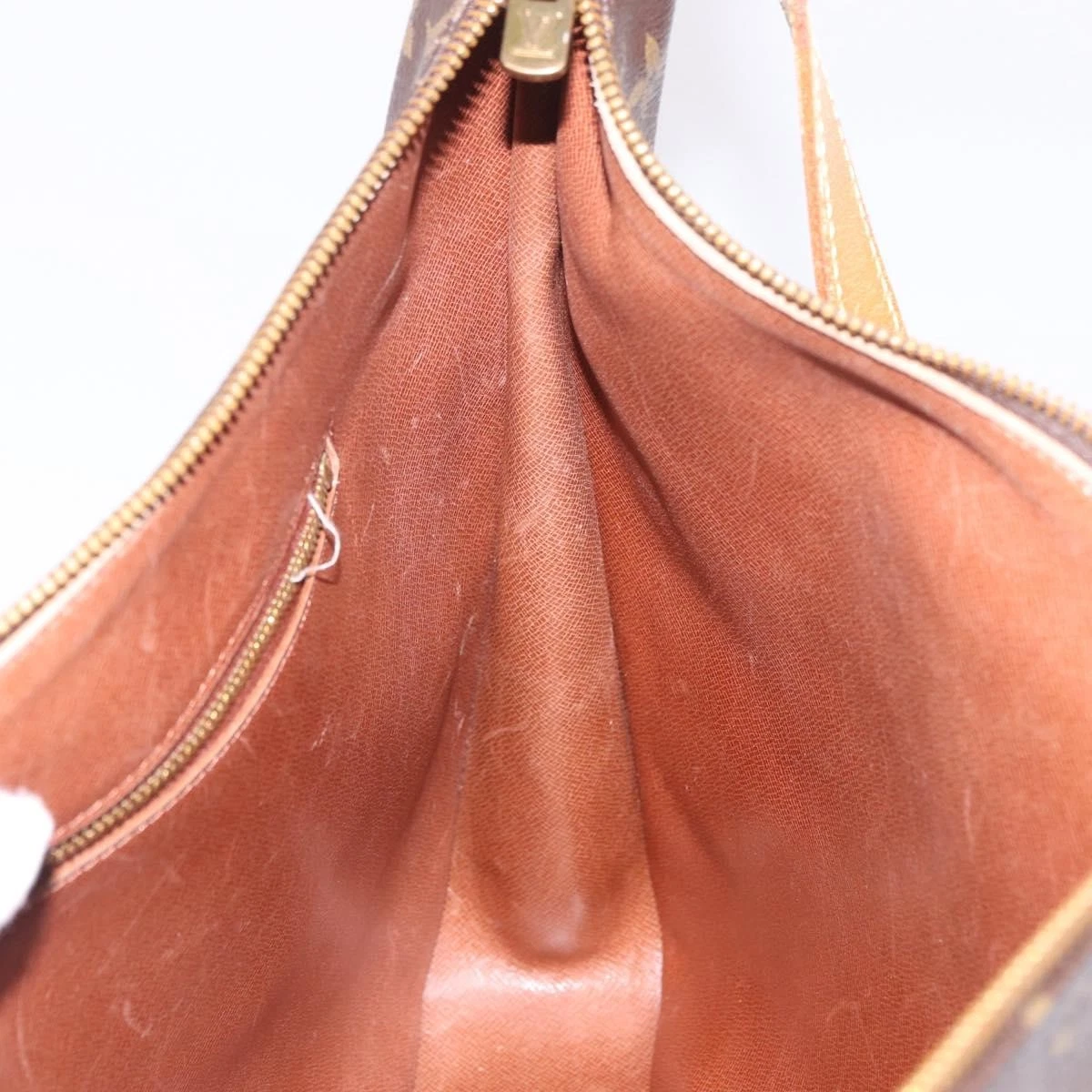 $1,450 1998 Louis Vuitton Monogram Vagabond Shoulder Bag VI0998