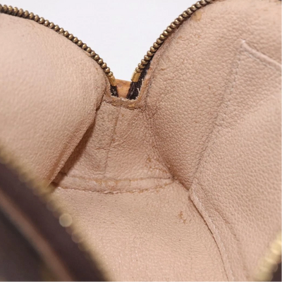 $625 2000 LOUIS VUITTON Monogram Cosmetic Pouch CA0020