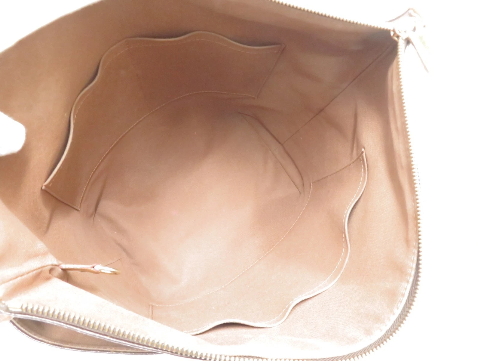 $1,590 2012 Louis Vuitton Monogram Totally MM SD2122