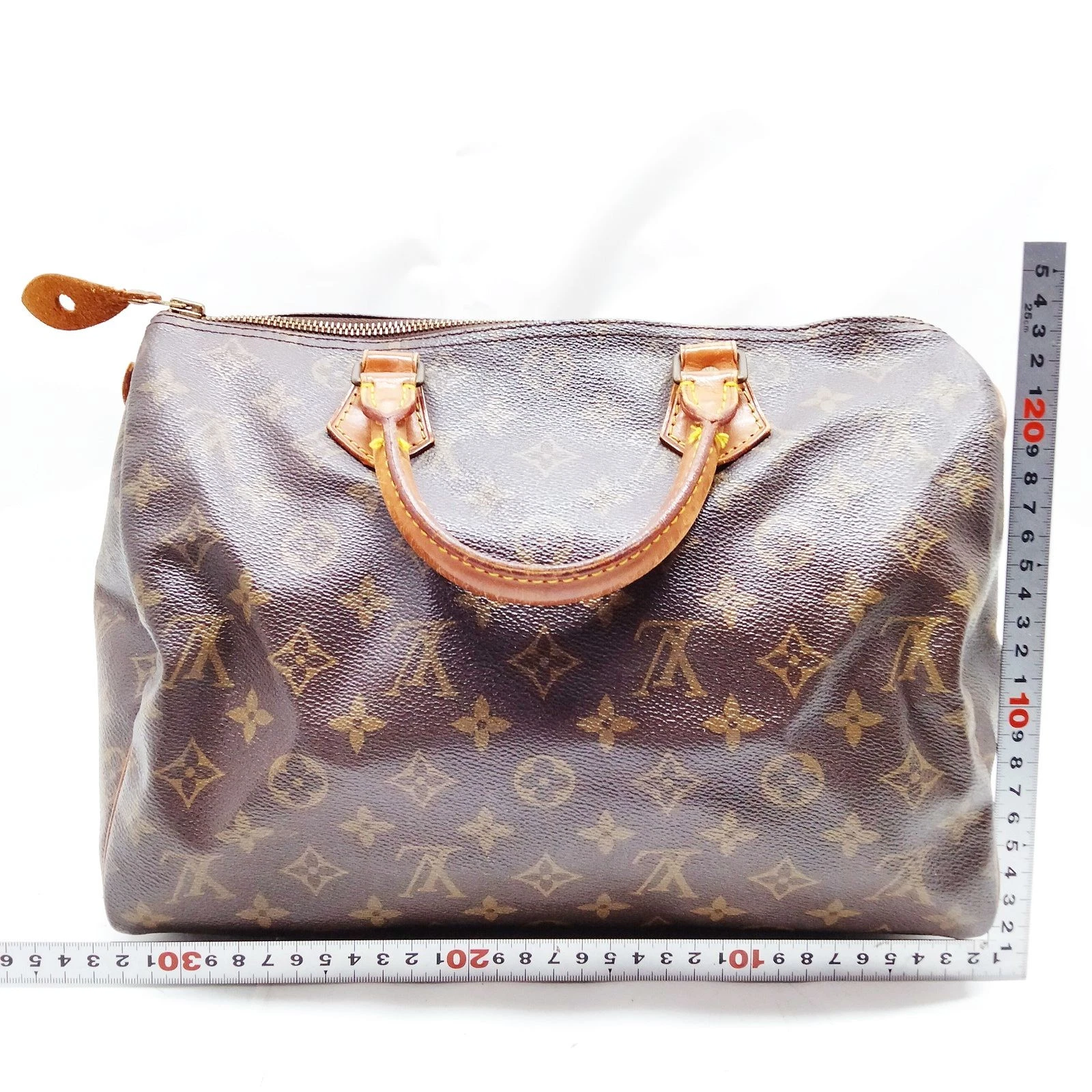 $1550 1990 Louis Vuitton Monogram Speedy 30 VI1900