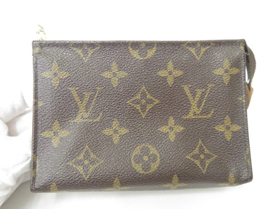 Louis Vuitton  Monogram Poche Toilette 15 Cosmetic Pouch