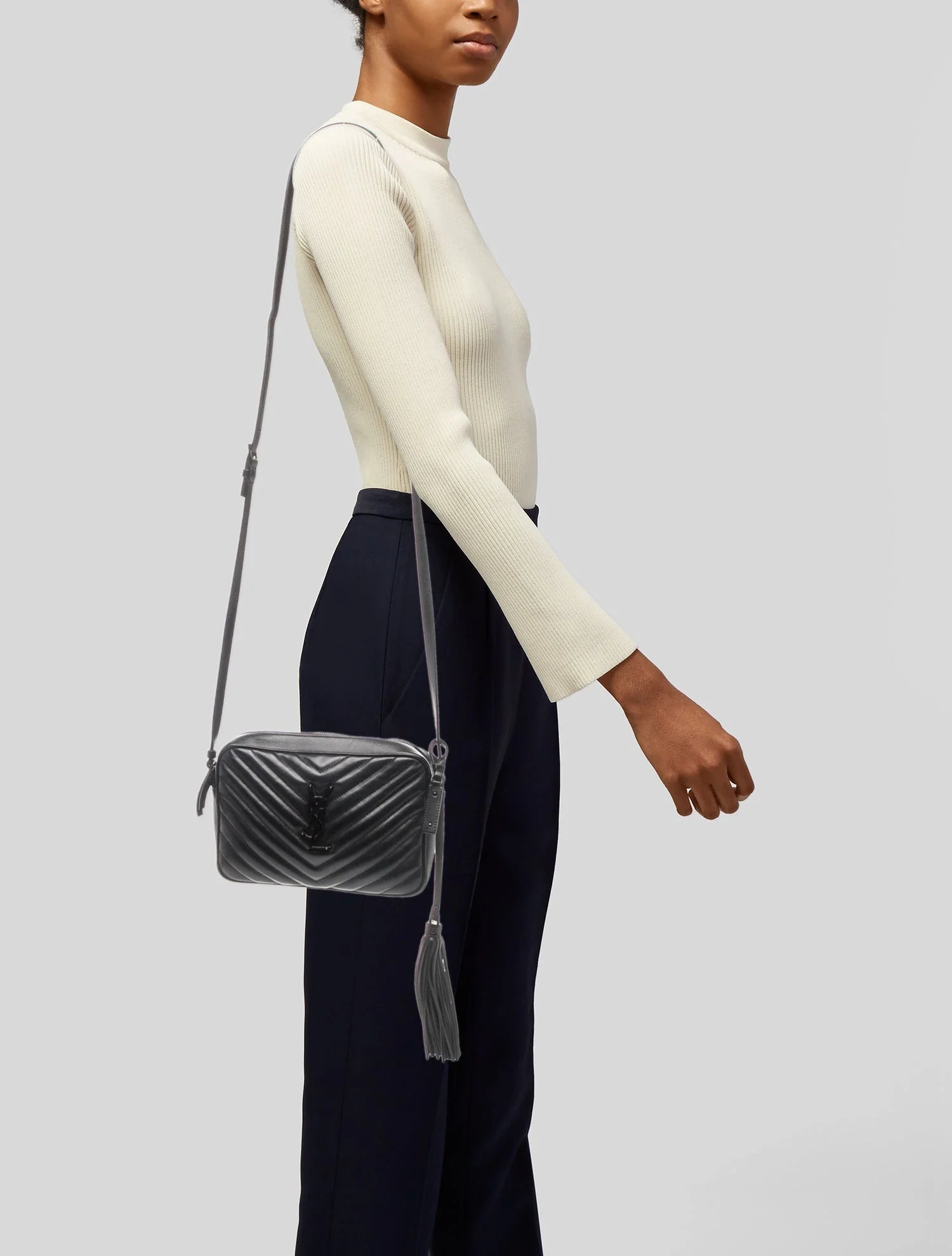 $1950 Saint Laurent Lou Camera Bag Black 10021142