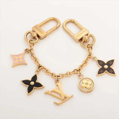 $675 Louis Vuitton Monogram Spring Street Bag Charm Key Holder Gold